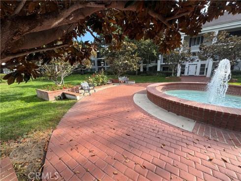 101  Scholz  123  Plaza, Newport Beach, CA