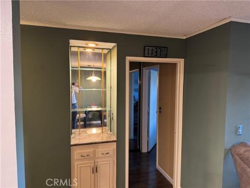 101  Scholz  123  Plaza, Newport Beach, CA