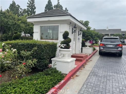 101  Scholz  123  Plaza, Newport Beach, CA
