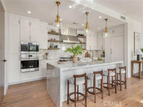 4261  Uptown Newport Drive  1 , Newport Beach, CA