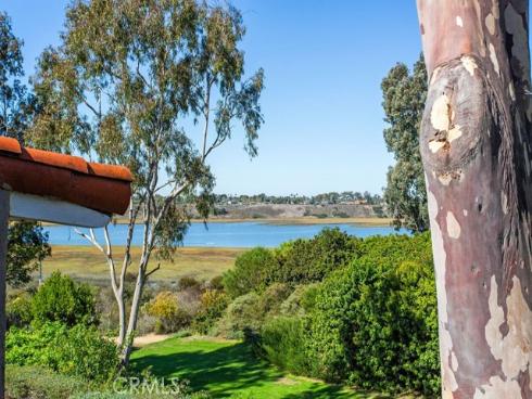 338  Vista Madera  , Newport Beach, CA