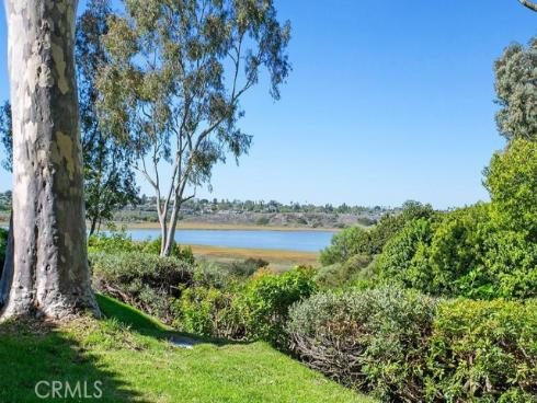 338  Vista Madera  , Newport Beach, CA