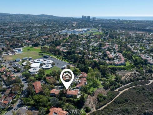 338  Vista Madera  , Newport Beach, CA