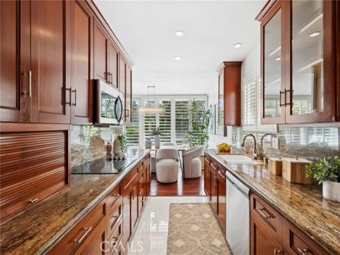 1008  Buckingham  17  Lane, Newport Beach, CA