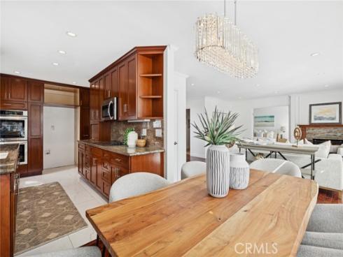 1008  Buckingham  17  Lane, Newport Beach, CA