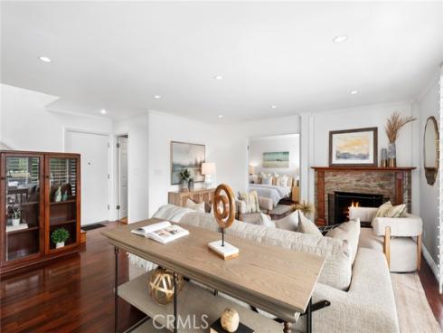 1008  Buckingham  17  Lane, Newport Beach, CA