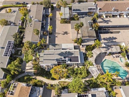 1008  Buckingham  17  Lane, Newport Beach, CA