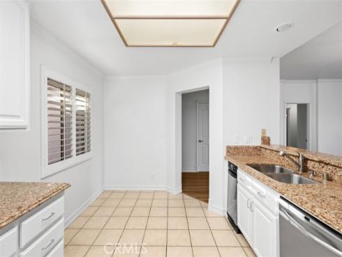 320  Villa Point  , Newport Beach, CA