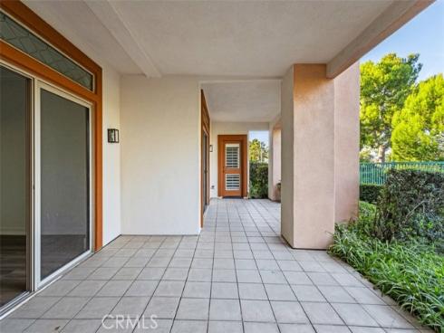 320  Villa Point  , Newport Beach, CA