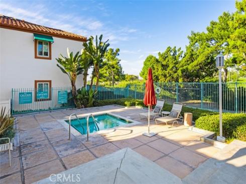 320  Villa Point  , Newport Beach, CA