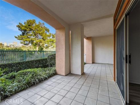 320  Villa Point  , Newport Beach, CA