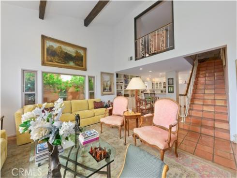 124  Via Quito  , Newport Beach, CA