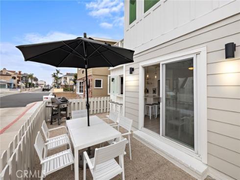 207  40th   Street, Newport Beach, CA