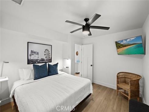 207  40th   Street, Newport Beach, CA