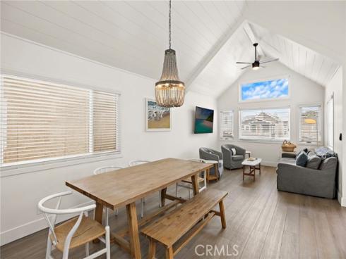 207  40th  2  Street, Newport Beach, CA