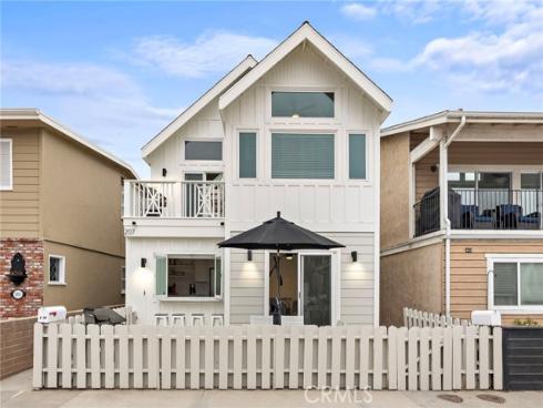 207  40th  2  Street, Newport Beach, CA