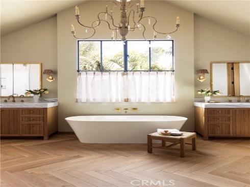 2571  Vista  , Newport Beach, CA