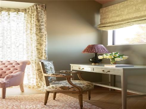 2571  Vista  , Newport Beach, CA