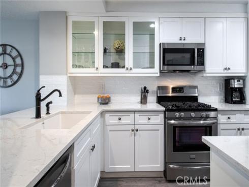 220  Nice  215  Lane, Newport Beach, CA