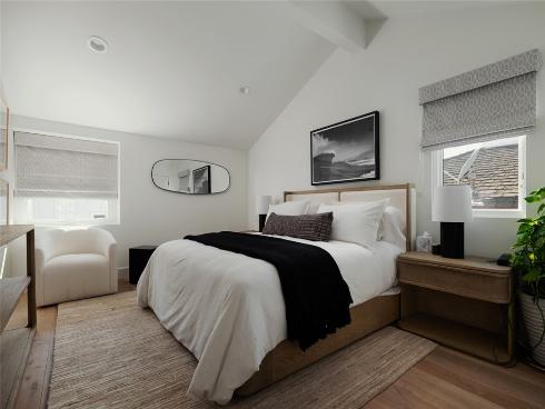 1909 E Bay Ave  , Newport Beach, CA