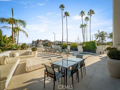 601  Lido Park  1D  Drive, Newport Beach, CA