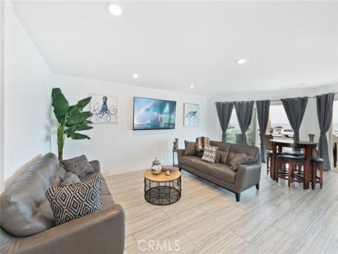 2212 W Oceanfront  , Newport Beach, CA