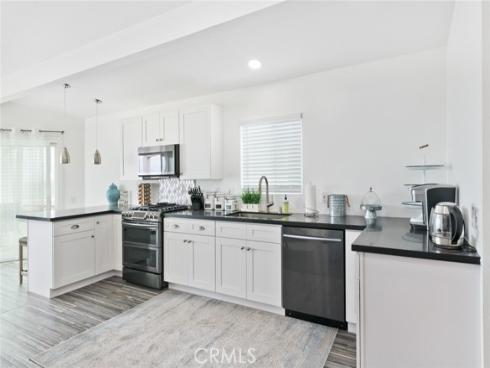 2212 W Oceanfront  , Newport Beach, CA