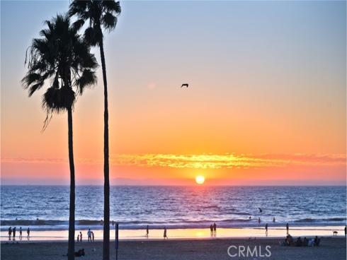 2212 W Oceanfront  , Newport Beach, CA