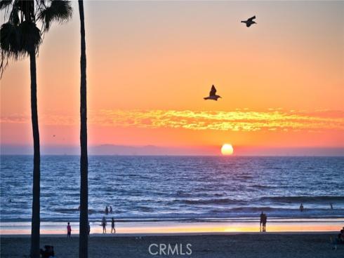2212 W Oceanfront  , Newport Beach, CA