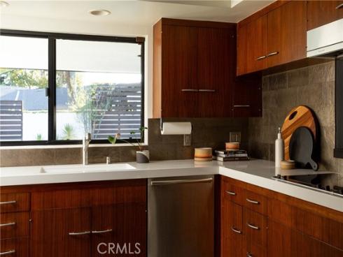 1001  Nottingham   Road, Newport Beach, CA