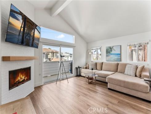 410  Clubhouse  , Newport Beach, CA