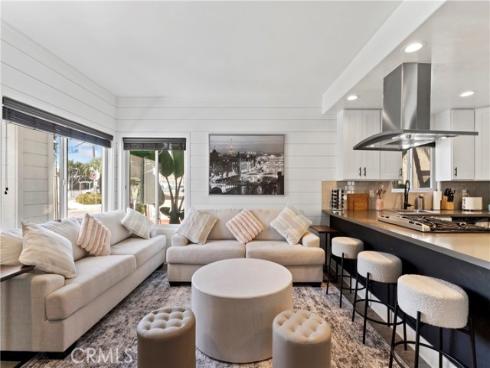 410  Clubhouse  , Newport Beach, CA