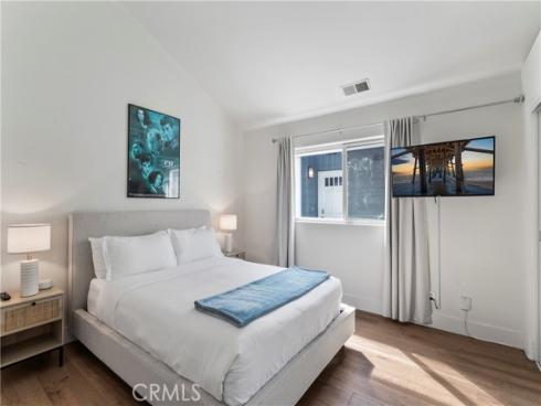 410  Clubhouse  , Newport Beach, CA