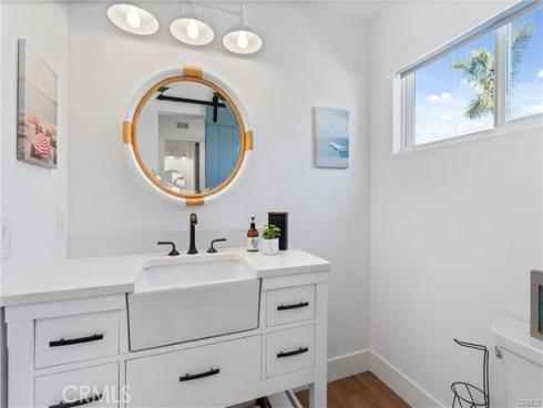 410  Clubhouse  , Newport Beach, CA