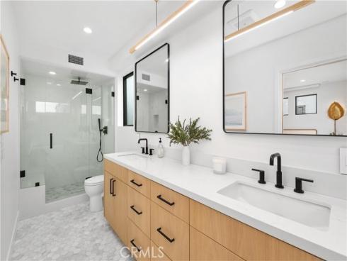 128  39th  , Newport Beach, CA