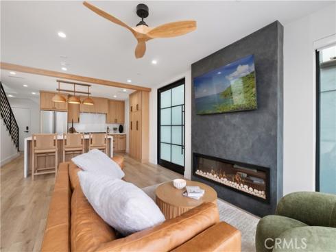 128  39th  , Newport Beach, CA