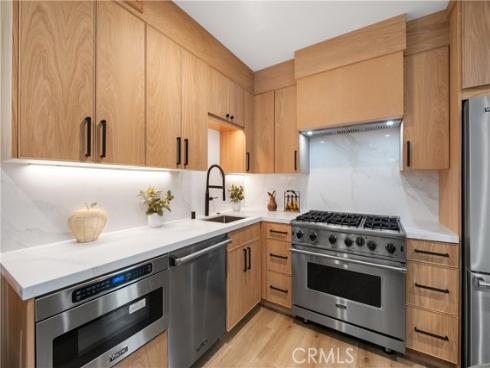 128  39th  , Newport Beach, CA