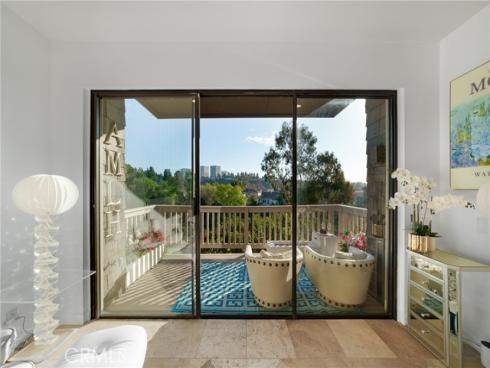 67  Sea Island   Drive, Newport Beach, CA