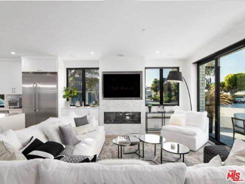 1703  Plaza Del Sur  2 , Newport Beach, CA