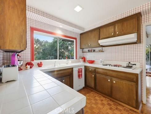 700  Aleppo   Street, Newport Beach, CA