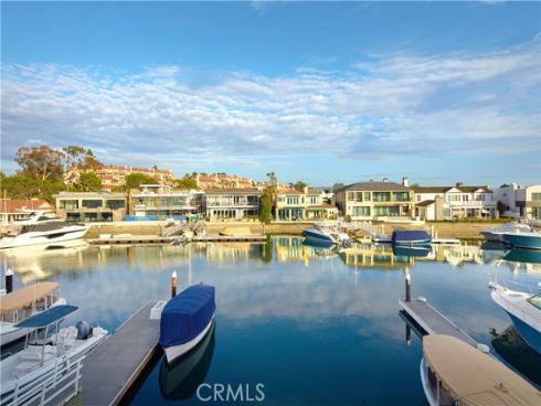 8  Linda Isle  , Newport Beach, CA
