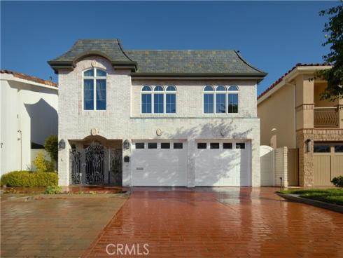 8  Linda Isle  , Newport Beach, CA