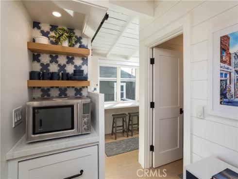 104  Onyx   Avenue, Newport Beach, CA