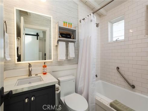 104  Onyx   Avenue, Newport Beach, CA