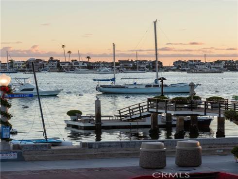 104  Onyx   Avenue, Newport Beach, CA