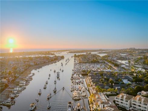 612  Harbor Island   Drive, Newport Beach, CA