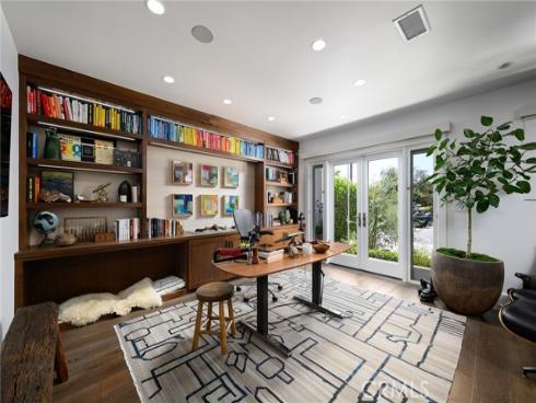 519  Signal   Road, Newport Beach, CA