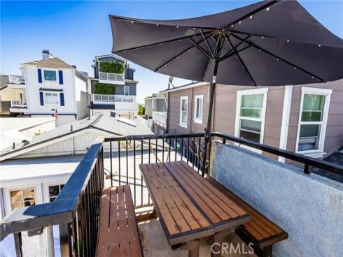 1825 W Balboa   Boulevard, Newport Beach, CA