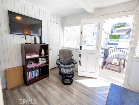 1825 W Balboa   Boulevard, Newport Beach, CA