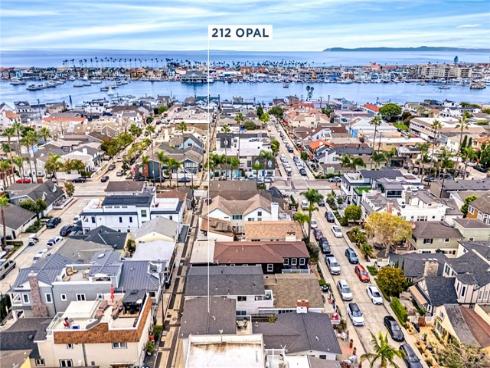 212  Opal  , Newport Beach, CA